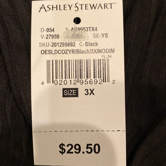 Top - Picture 4 of 4